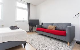 FullHouse - Magdeburg - L10 Apartments